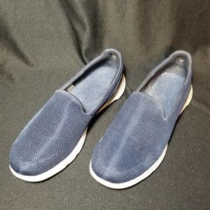 SKECHERS GOWALK 5 shoes women's blue size 10